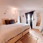 Casa Josa Онтеньенте